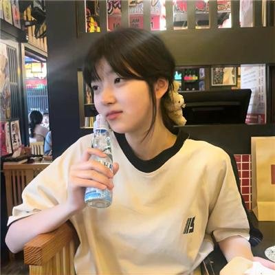 舞社里的酷女孩